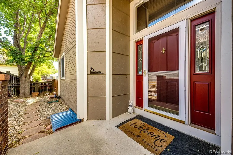 2566 S Independence Court, Lakewood, CO 80227 - #2