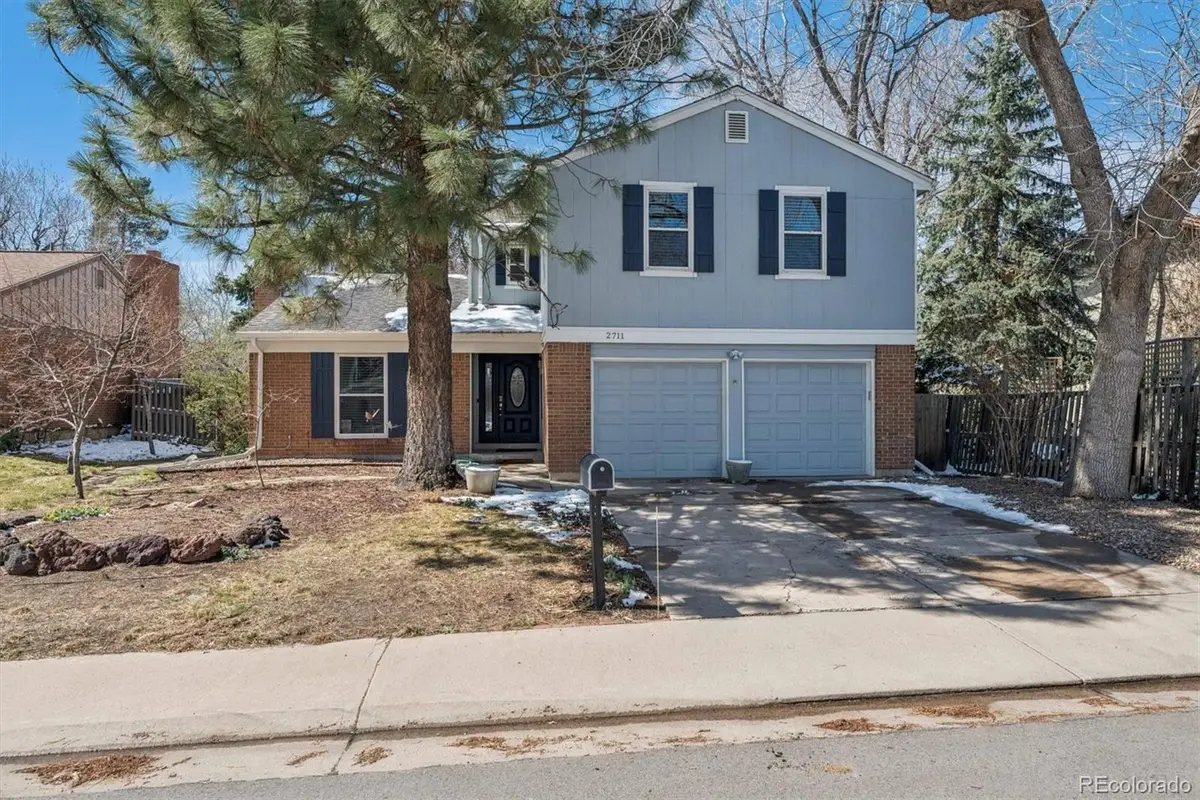 2711 S Oakland Circle E, Aurora, CO 80014 - #1
