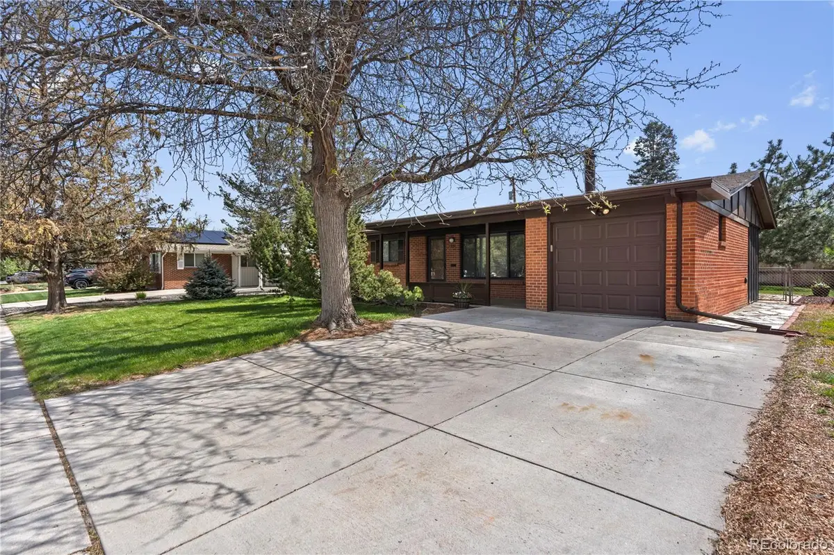 962 S Holly Street, Denver, CO 80246 - #1