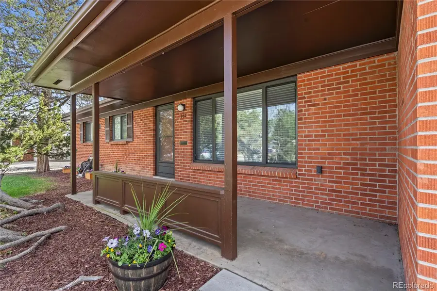 962 S Holly Street, Denver, CO 80246 - #2