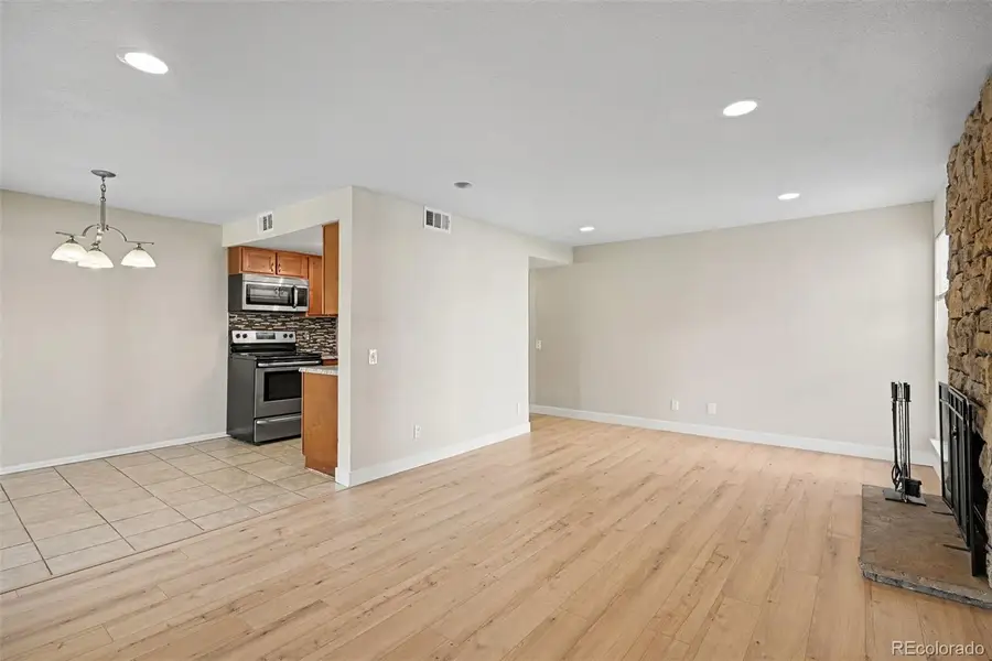 9867 E Peakview Avenue #E06, Englewood, CO 80111 - #3