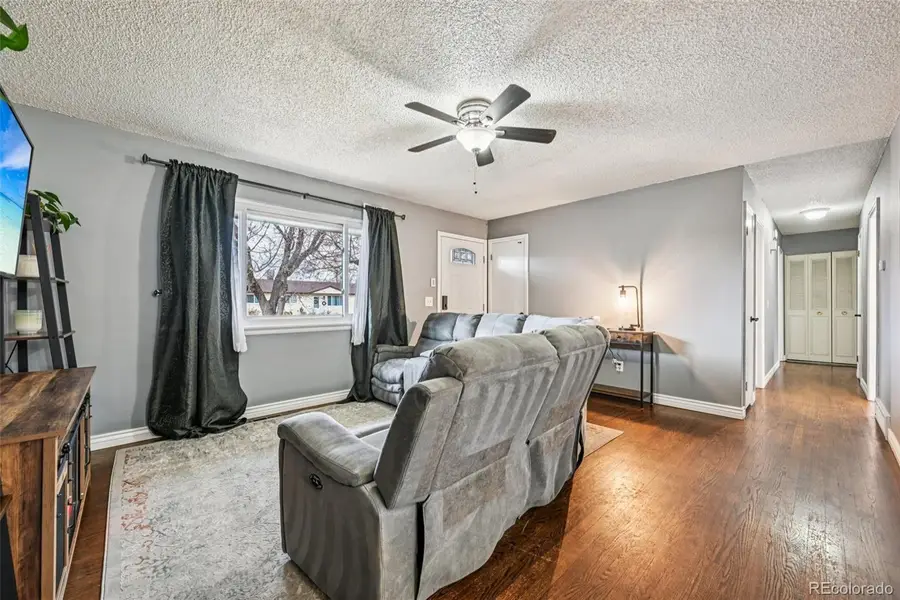 746 S Nile Way, Aurora, CO 80012 - Image #3