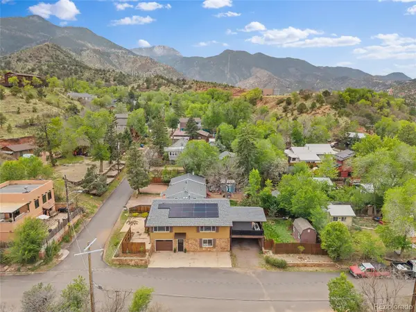 208 Oak Place, Manitou Springs, CO 80829