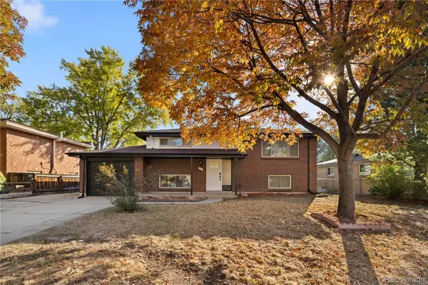 860 Newcombe, Lakewood, CO 80215