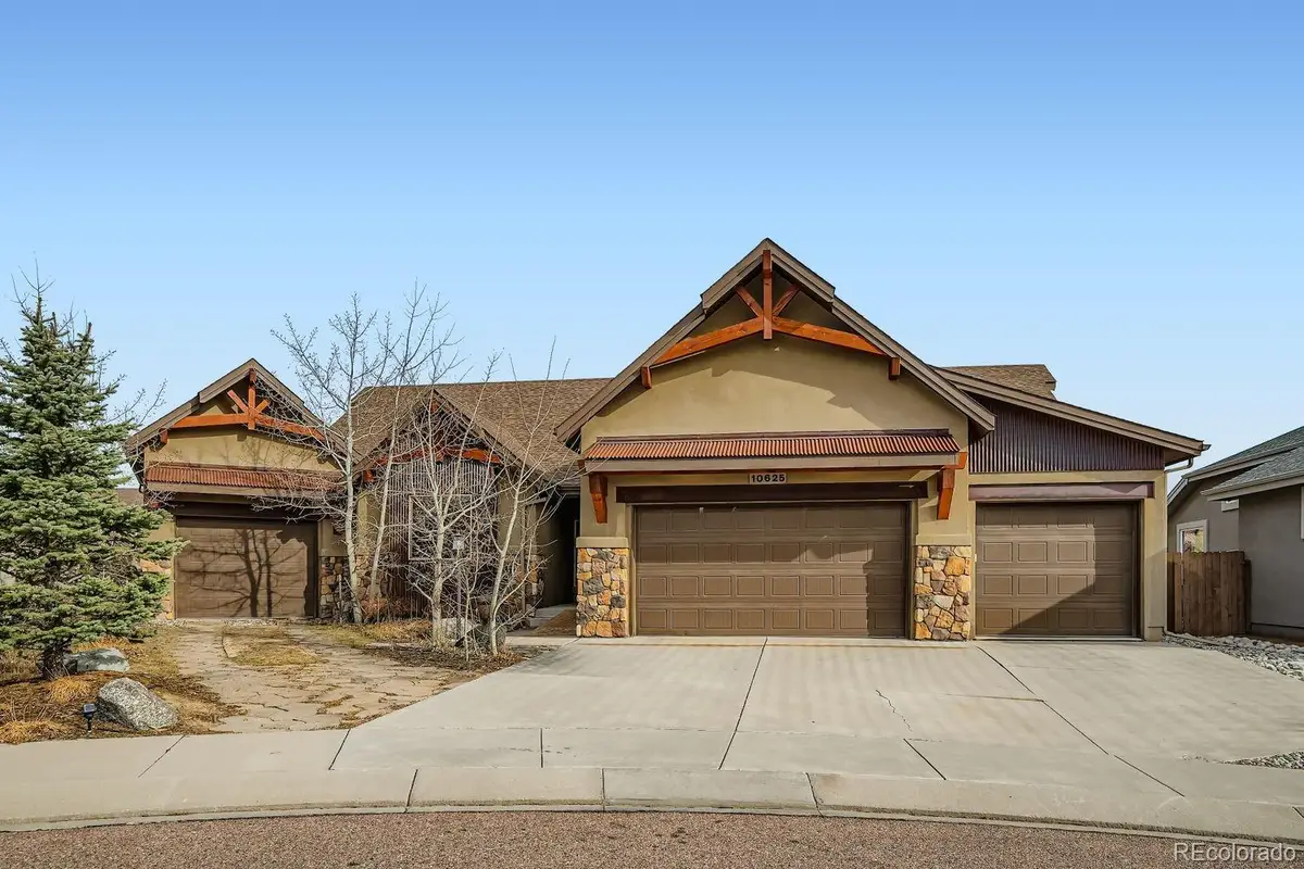 10625 Slumber Ridge Way, Colorado Springs, CO 80908 - Image #1