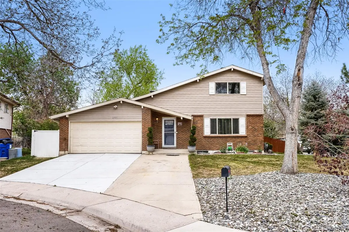 8901 W Radcliffe Place, Littleton, CO 80123 - #1