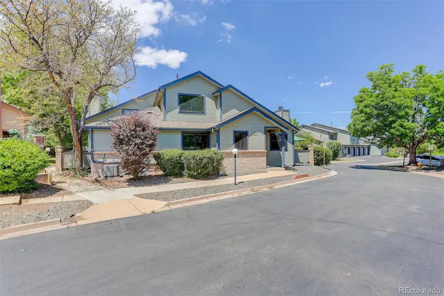 9157 W Cedar Drive #1, Lakewood, CO 80226 - #3
