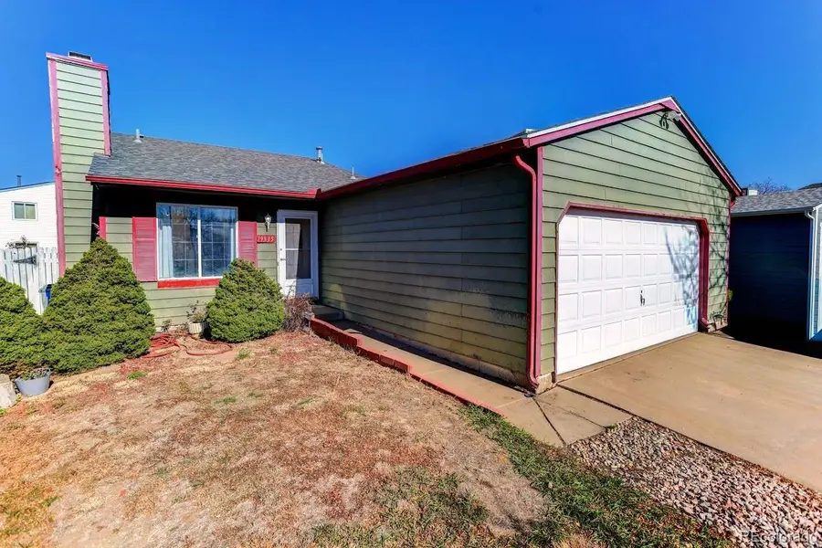 19335 E Batavia Place, Aurora, CO 80011 - Image #2