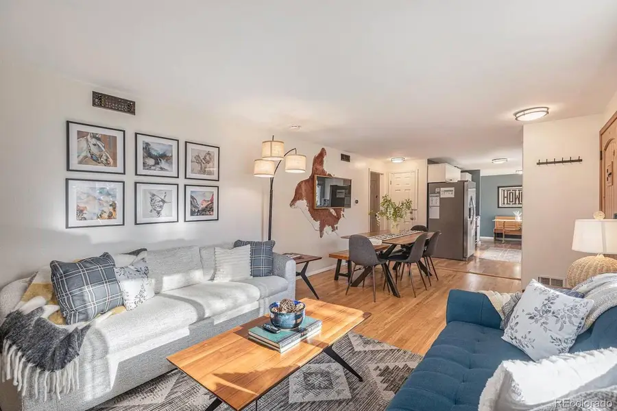 6634 S Penrose Court, Centennial, CO 80121 - #3