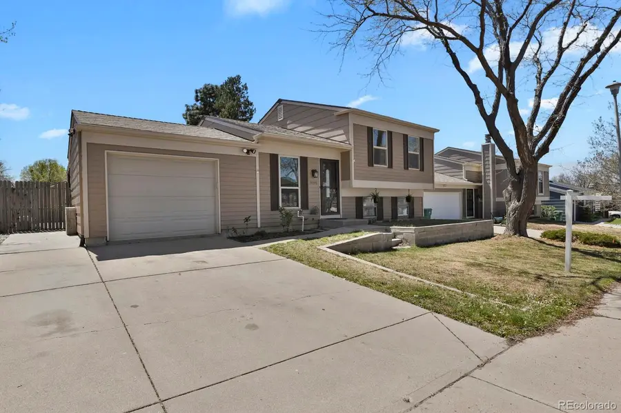 20540 E Coolidge Place, Aurora, CO 80011 - #2