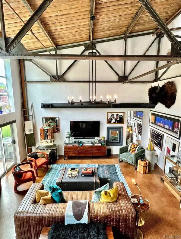 3033 Blake Street #123, Denver, CO 80205