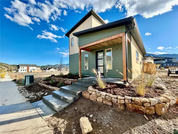 211 Southside Loop, Salida, CO 81201