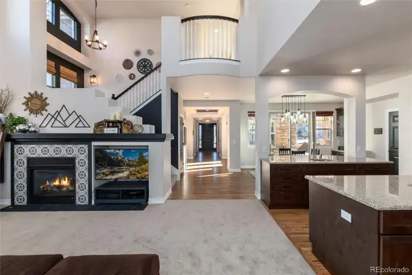 6835 S Robertsdale Way, Aurora, CO 80016