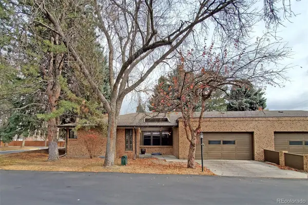 8542 W 10th Avenue, Lakewood, CO 80215