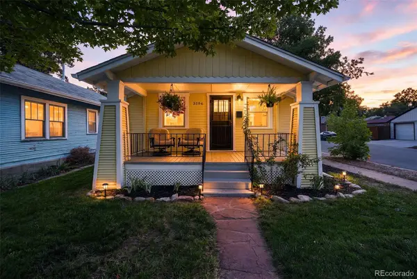 3196 S Logan Street, Englewood, CO 80113