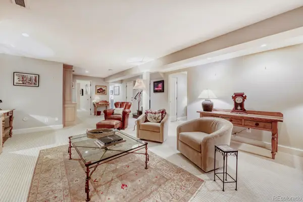 2552 E Alameda Avenue #31, Denver, CO 80209