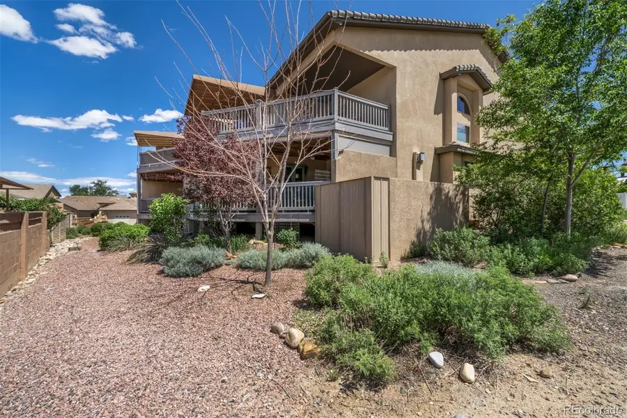 105 Aberdeen Bluff, Pueblo, CO 81004 - #2
