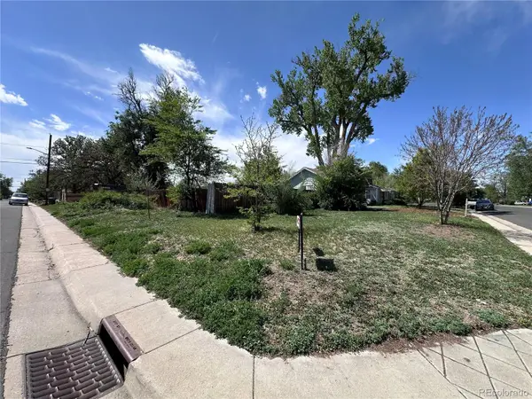 1201 Xanthia Street, Denver, CO 80220