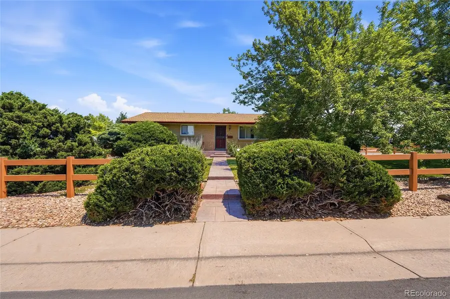 7290 S Penrose Court, Littleton, CO 80122 - #2