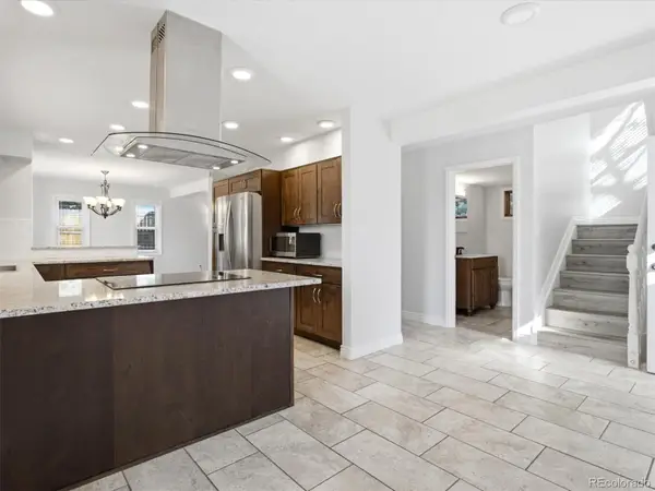 8074 W Brook Drive, Littleton, CO 80128