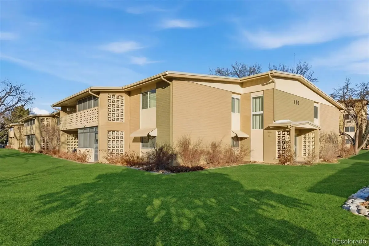 710 S Clinton Street #2B, Denver, CO 80247 - Image #1
