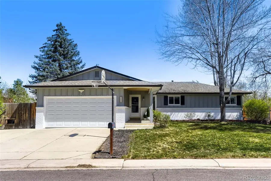 3038 S Akron Court, Denver, CO 80231 - #2