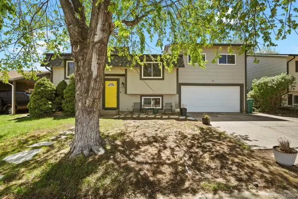 15726 E Bails Drive, Aurora, CO 80017
