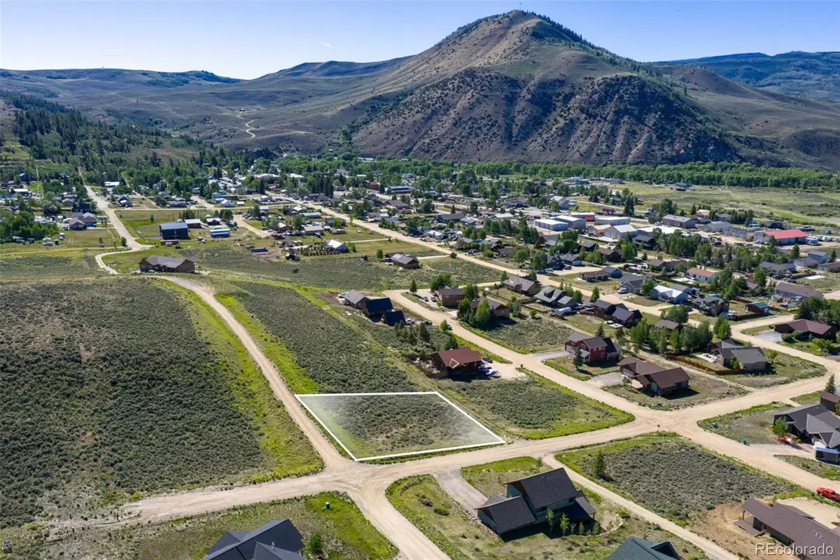 521 E Ridgeway Avenue, Hot Sulphur Springs, CO 80451 - #1