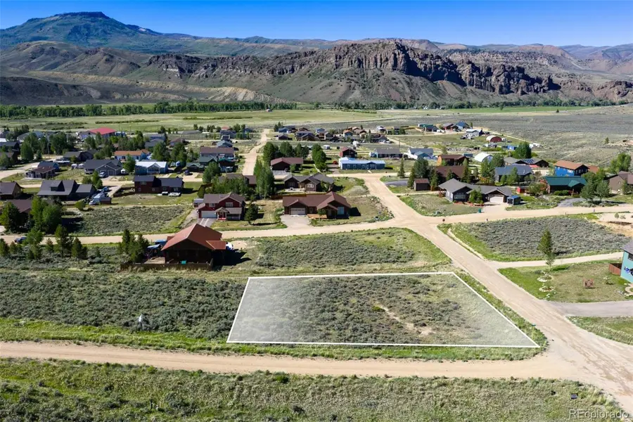 521 E Ridgeway Avenue, Hot Sulphur Springs, CO 80451 - #2