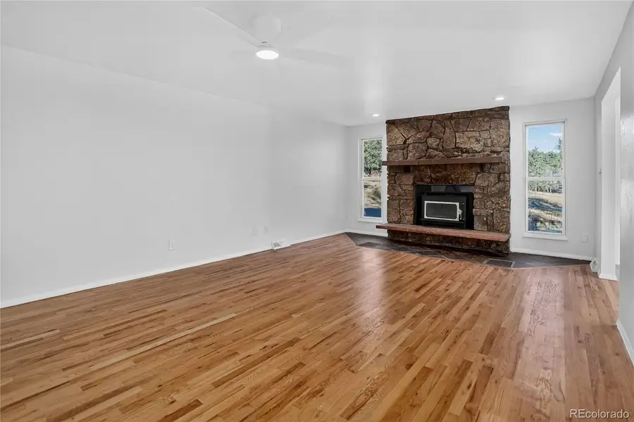 28555 Memorial Park Way, Conifer, CO 80433 - Image #3