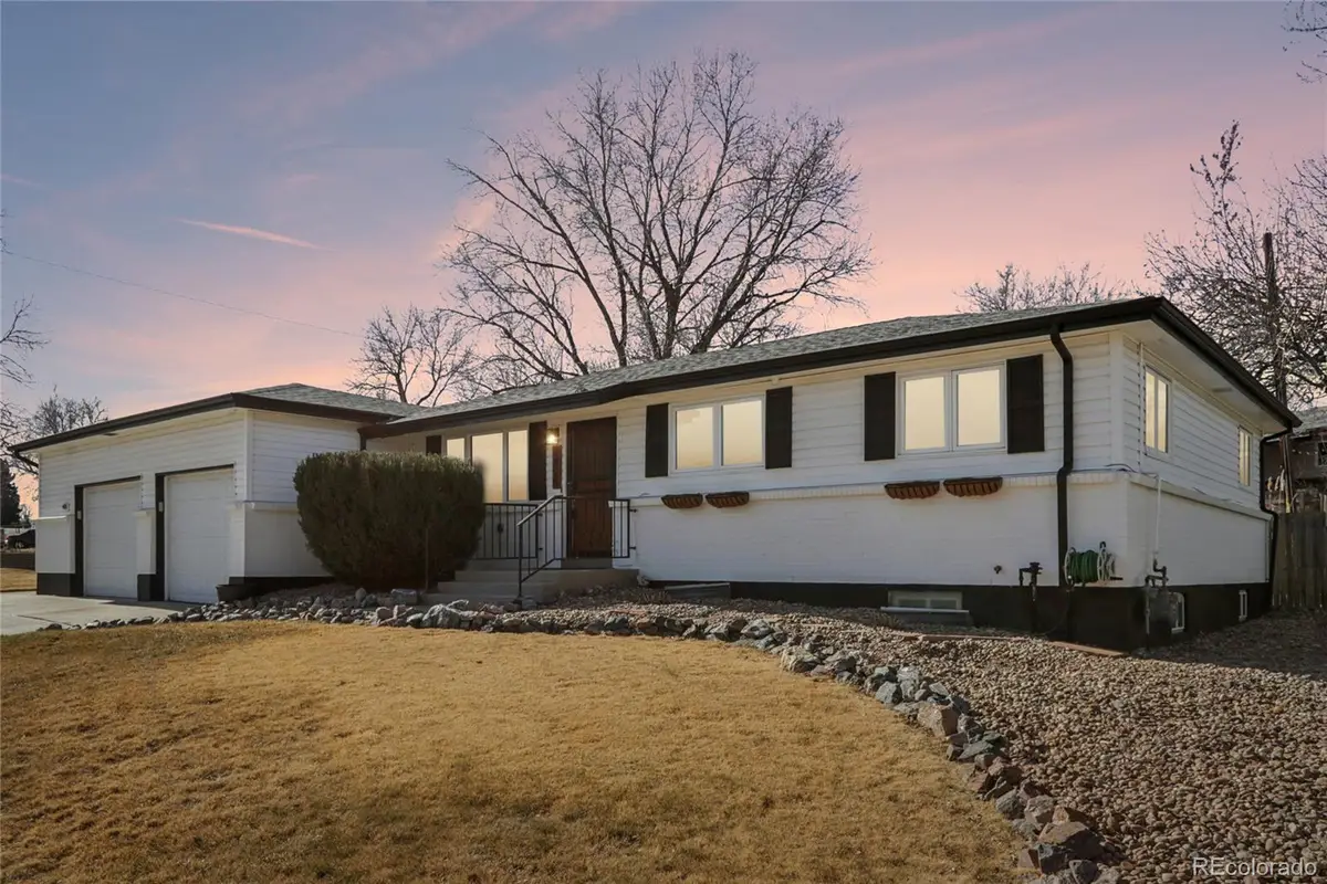 1825 S Saulsbury Court, Lakewood, CO 80232 - Image #1