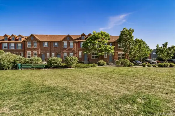 23372 E Chenango Place, Aurora, CO 80016