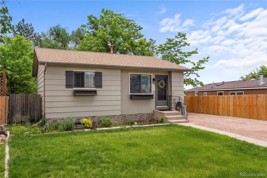 2708 Norwich Avenue, Pueblo, CO 81003 - #2