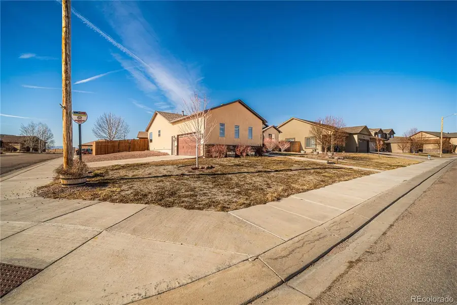 5707 Mark Twain Lane, Pueblo, CO 81008 - #2