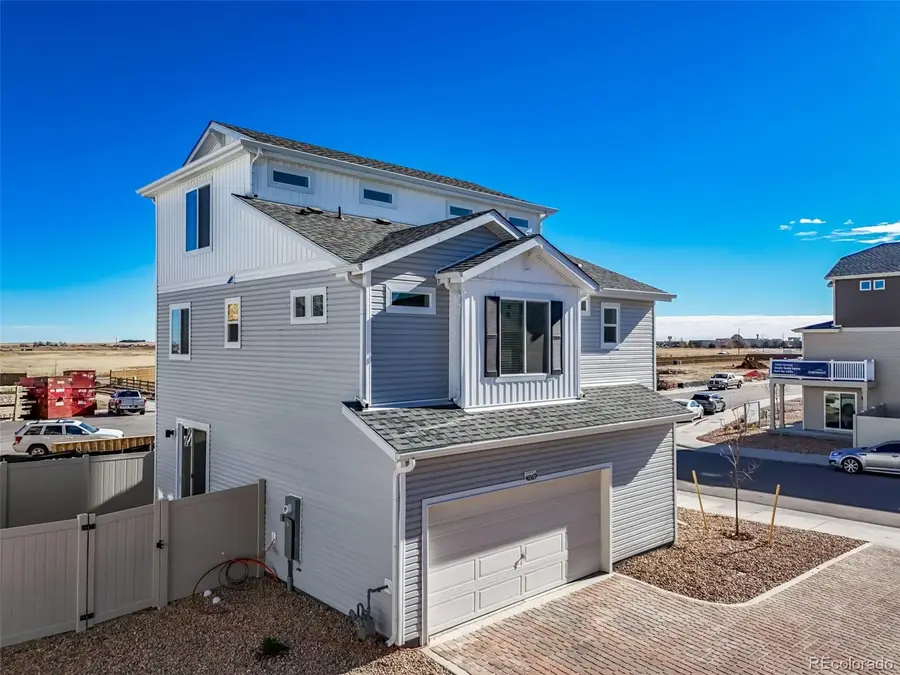 46569 Sunflower Lane, Bennett, CO 80102 - Image #3