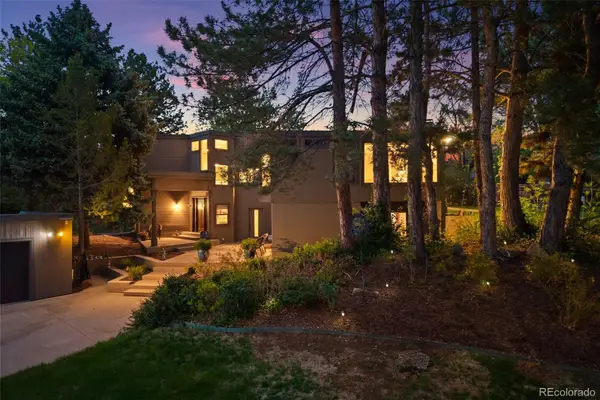 9855 E Dorado Avenue, Greenwood Village, CO 80111