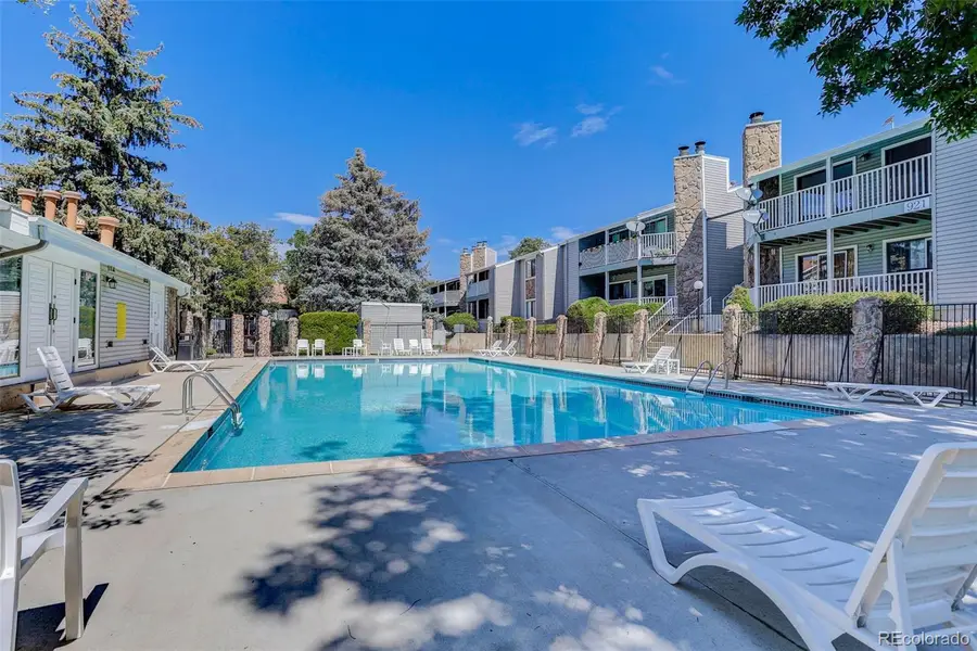 18494 E Kepner Place #204, Aurora, CO 80017 - Image #3