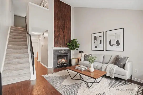 17643 E Loyola Drive #B, Aurora, CO 80013