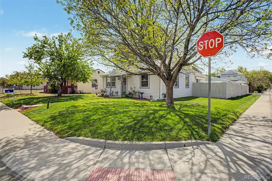 901 S Locust Street, Denver, CO 80224 - #2