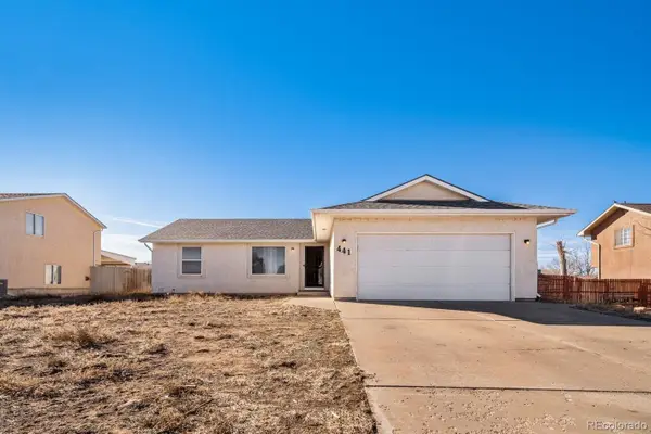 441 S Oak Creek Drive, Pueblo West, CO 81007