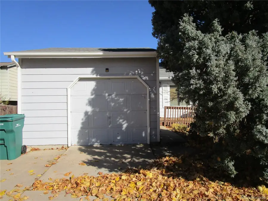 17406 E Temple Drive, Aurora, CO 80015 - Image #2