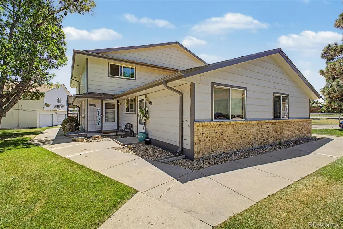 1182 S Eagle Circle #B, Aurora, CO 80012 - #1