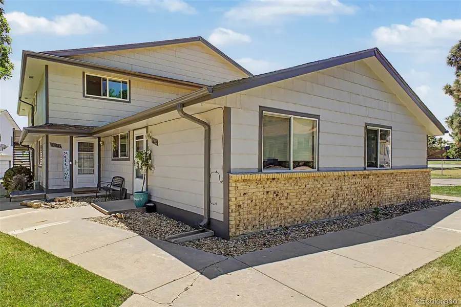 1182 S Eagle Circle #B, Aurora, CO 80012 - #2