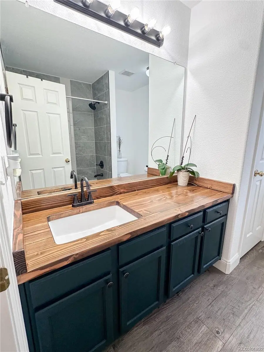 19931 E 59th Drive, Aurora, CO 80019 - Image #3