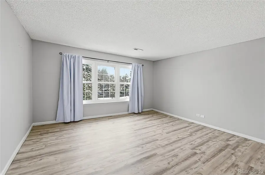 3490 S Akron Street #6, Denver, CO 80231 - #3