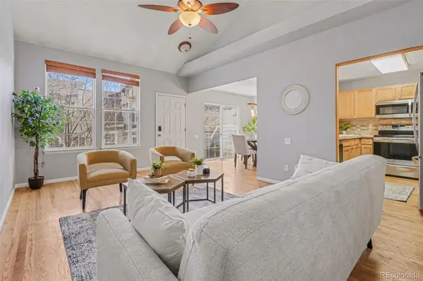 835 S Evanston Circle, Aurora, CO 80012