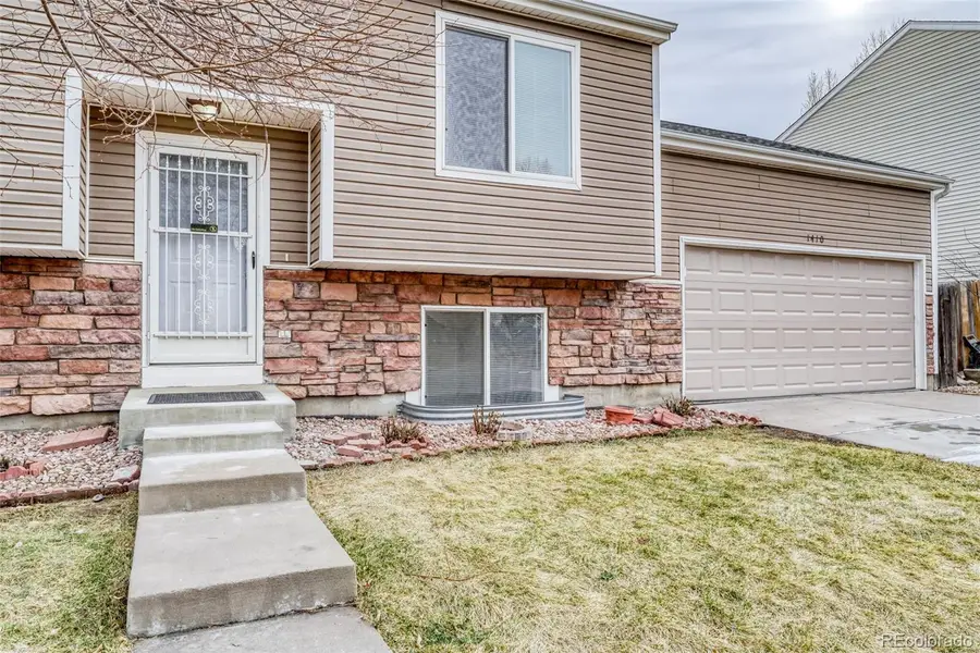 1410 S Pitkin Way, Aurora, CO 80017 - Image #2
