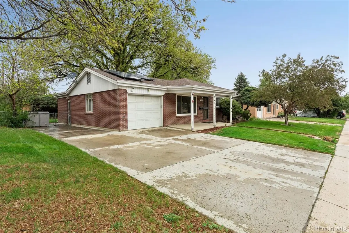 3225 W Chenango Avenue, Englewood, CO 80110 - #1