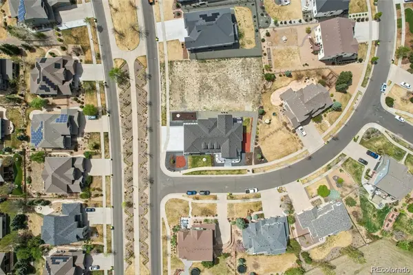 8069 S Blackstone Parkway, Aurora, CO 80016