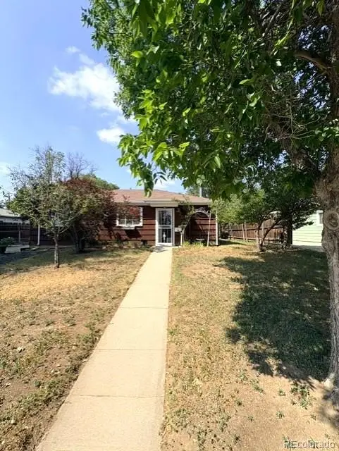 1125 Xanadu Street, Aurora, CO 80011